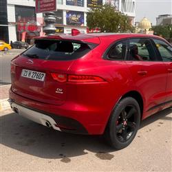 جاگوار F-Pace